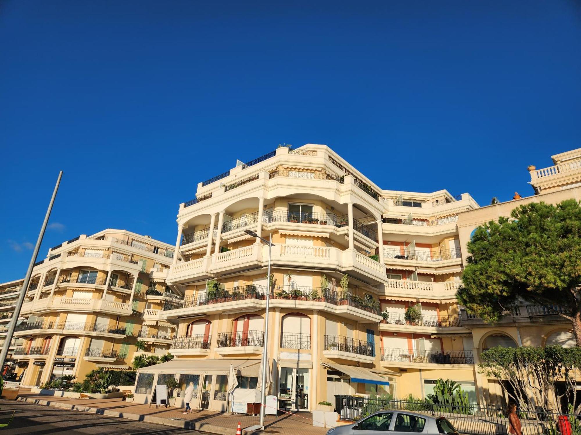 Exclusive Panoramic Sea View In Victoria Beach Мантон Екстер'єр фото